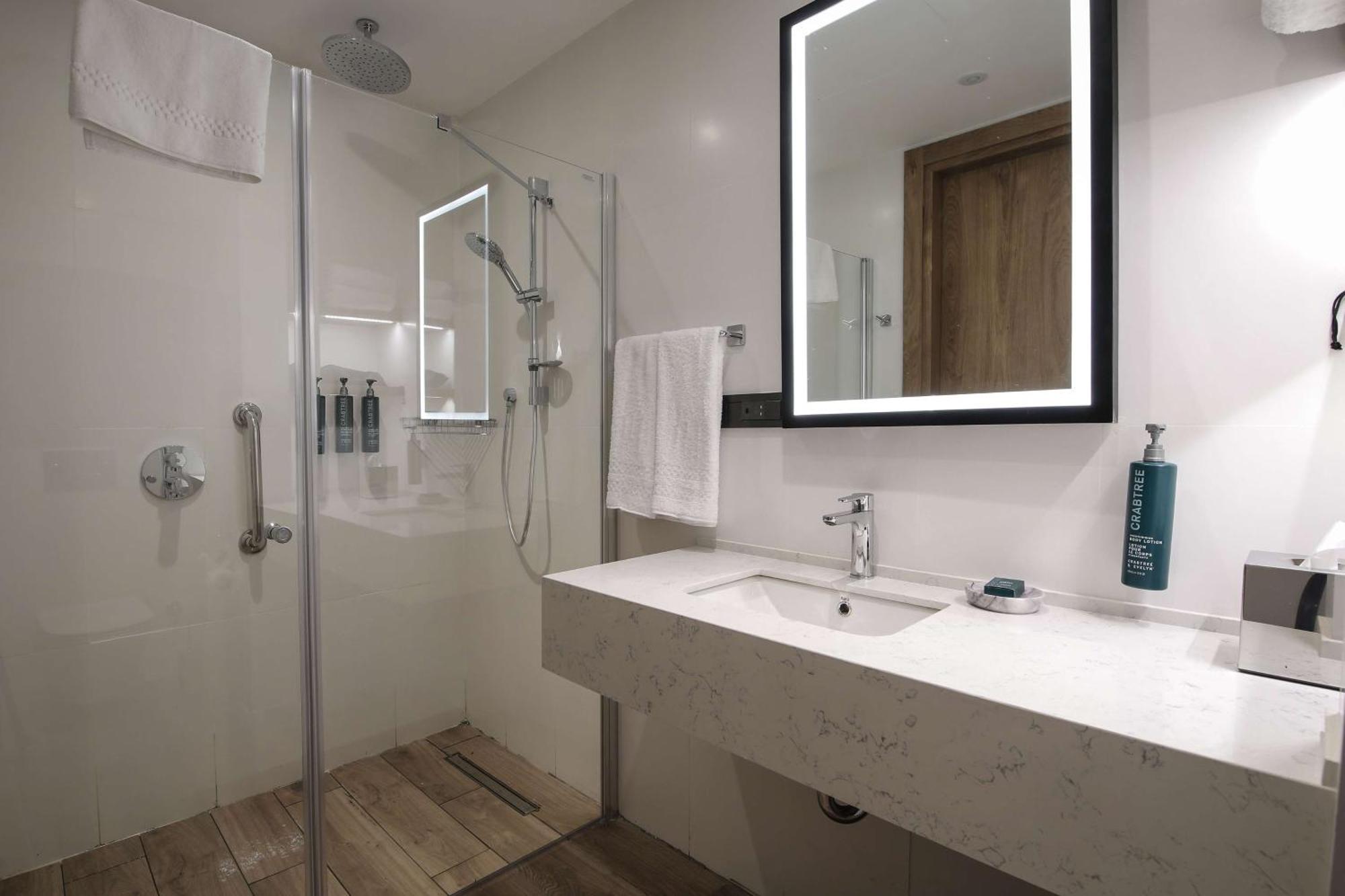 Hilton Garden Inn Ankara Cankaya Esterno foto