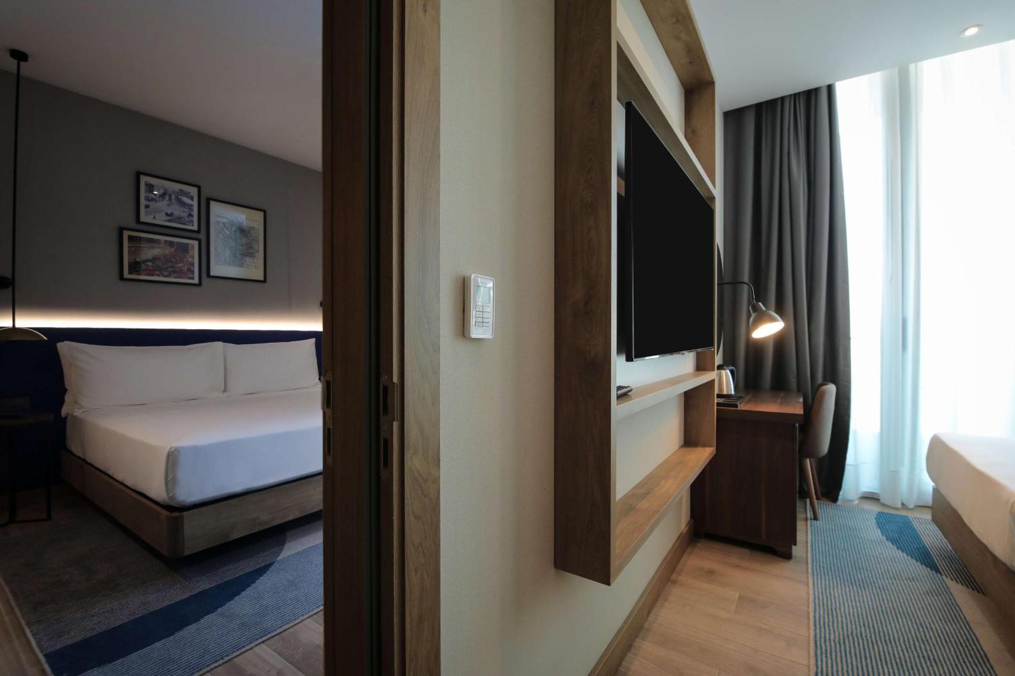Hilton Garden Inn Ankara Cankaya Esterno foto